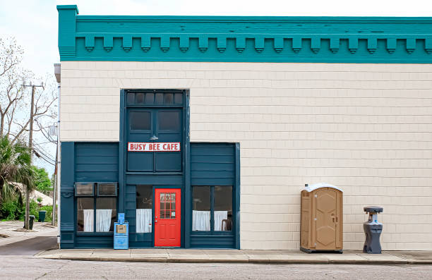 Best Portable toilet rental cost  in Lincoln Village, CA